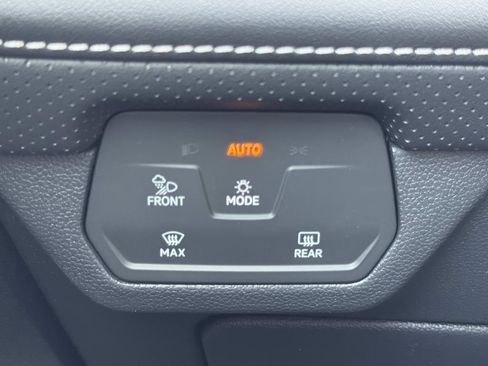 New 2026 Volkswagen Atlas SEL image 21