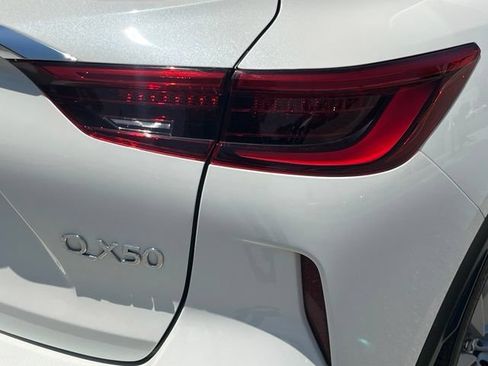 Used 2021 INFINITI QX50 Luxe FWD image 34