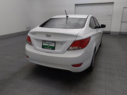Used 2016 Hyundai Accent SE w/ Option Group 02 image 7