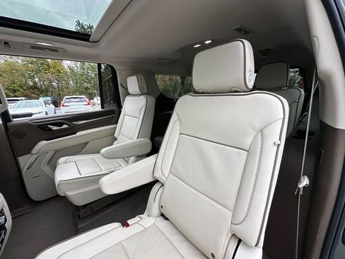 Used 2023 GMC Yukon XL Denali w/ LPO, Floor Liner Package image 37