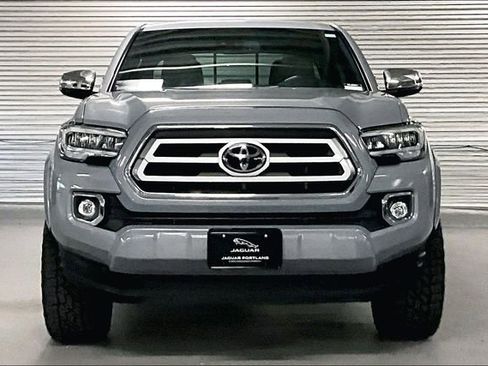 Used 2021 Toyota Tacoma Limited AWD/4WD image 2