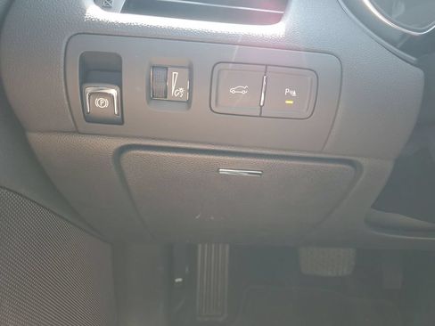 Used 2019 Chevrolet Impala LT w/ LT Convenience Package FWD image 23
