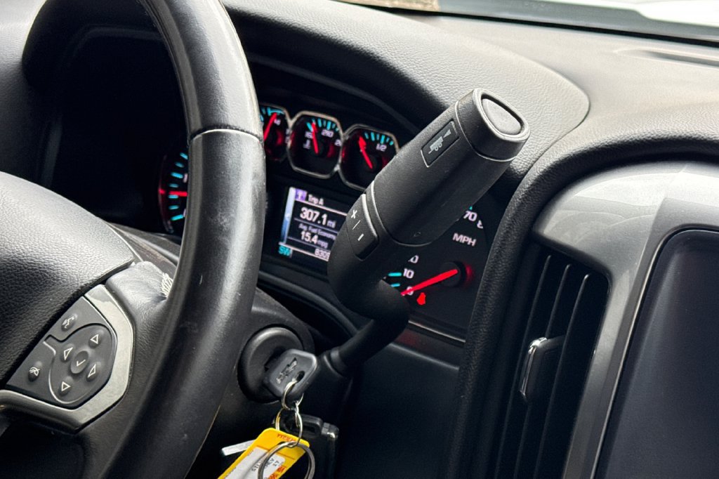 Used 2017 Chevrolet Silverado 1500 LT w/ All Star Edition AWD/4WD image 25