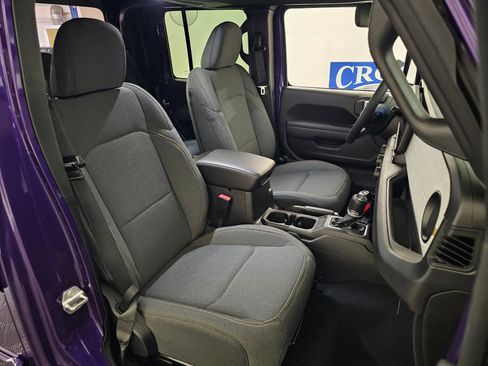 New 2026 Jeep Gladiator Sport image 31