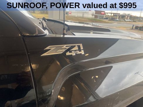 Used 2016 GMC Sierra 2500 SLT w/ Duramax Plus Package image 5