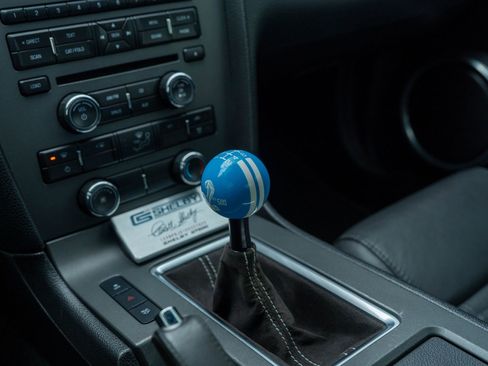 Used 2012 Ford Mustang Shelby GT500 w/ SVT Performance Pkg image 29