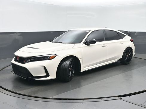 Used 2023 Honda Civic Type R image 7