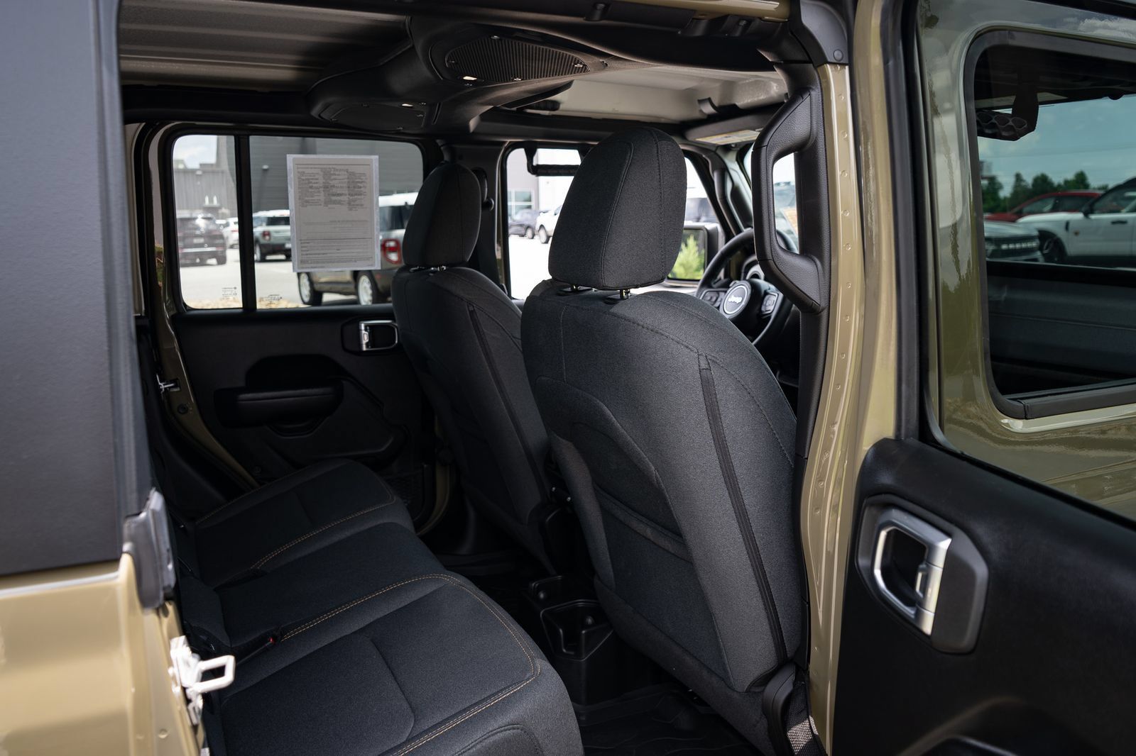 Used 2025 Jeep Gladiator Sport AWD/4WD image 20