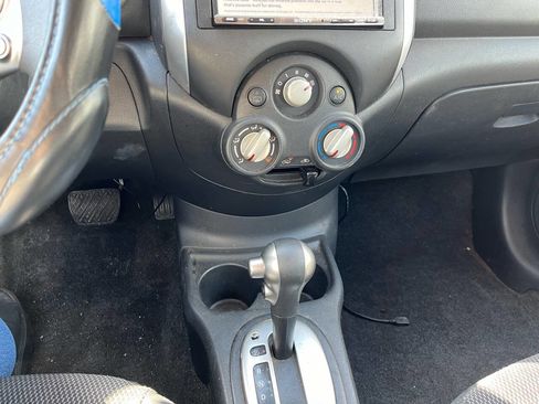 Used 2014 Nissan Versa SL w/ Tech Package image 13