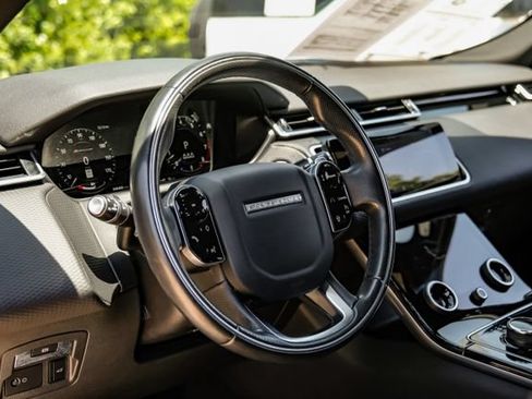 Used 2020 Land Rover Range Rover Velar R-Dynamic S AWD/4WD image 19