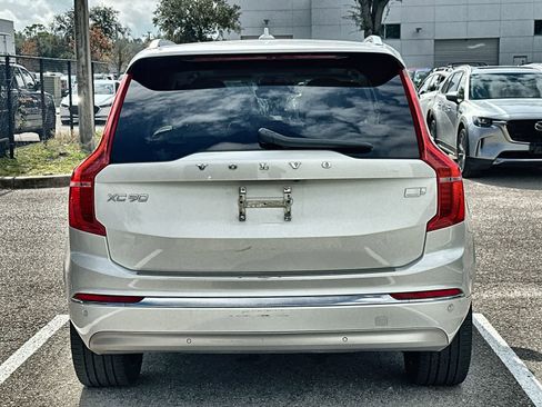 Used 2022 Volvo XC90 T8 Inscription image 5