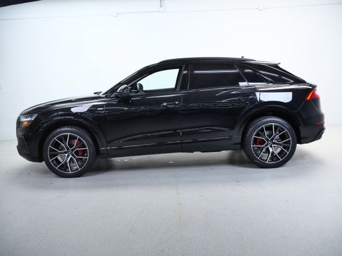 Used 2023 Audi Q8 Premium Plus w/ Premium Plus Package AWD/4WD image 10