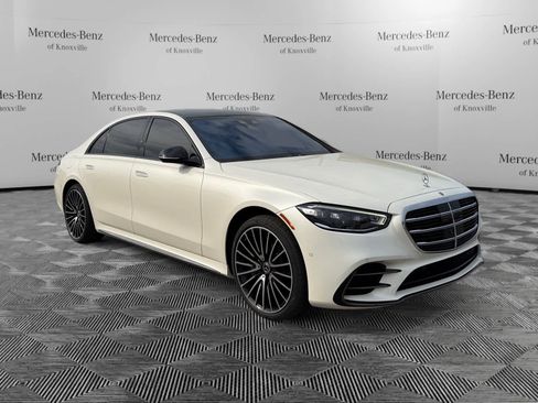 Certified 2023 Mercedes-Benz S 500 4MATIC image 7