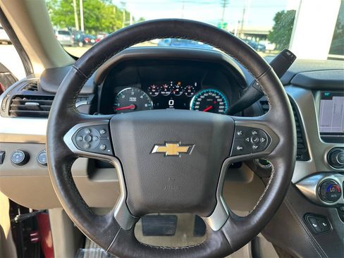 Used 2017 Chevrolet Tahoe LT AWD/4WD image 18