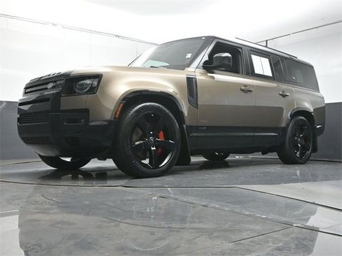 Used 2024 Land Rover Defender 130 X image 35