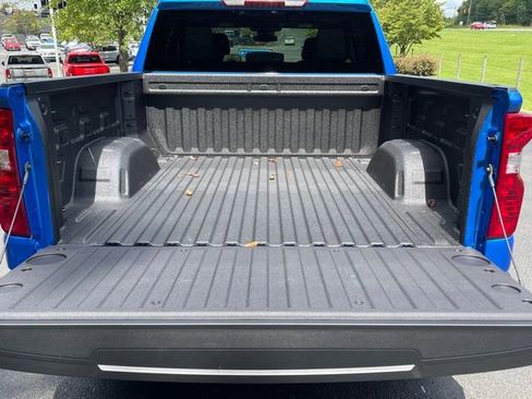 New 2025 Chevrolet Silverado 1500 Custom w/ LPO, Dark Essentials Package image 21