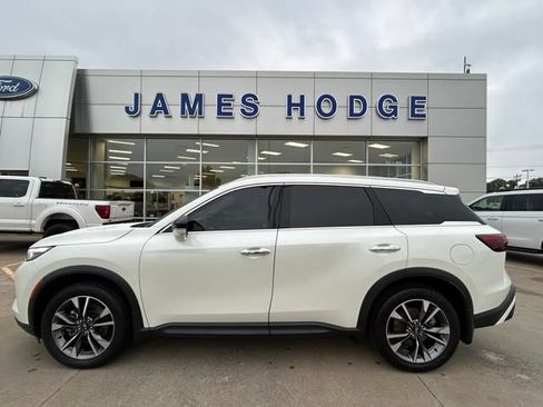 Used 2023 INFINITI QX60 Luxe w/ Cargo Package FWD image 1