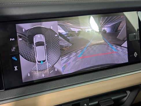 New 2026 Porsche Cayenne AWD/4WD image 31