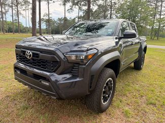 Used 2024 Toyota Tacoma TRD Off-Road AWD/4WD video 1