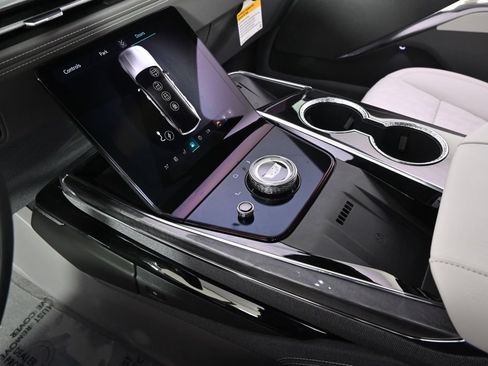 New 2026 Cadillac Escalade IQ Sport 1 w/ LPO, Floor Liner Package AWD/4WD image 32