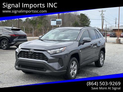 Used 2025 Toyota RAV4 XLE w/ Convenience Package image 1