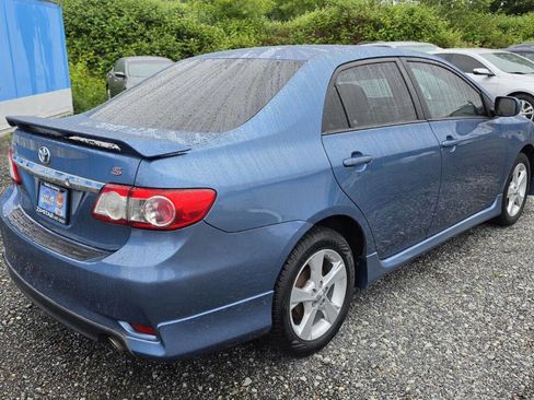 Used 2013 Toyota Corolla S w/ Preferred Accessory Pkg #2 FWD image 7