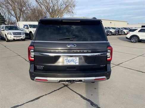 Used 2024 Ford Expedition Max Limited image 11