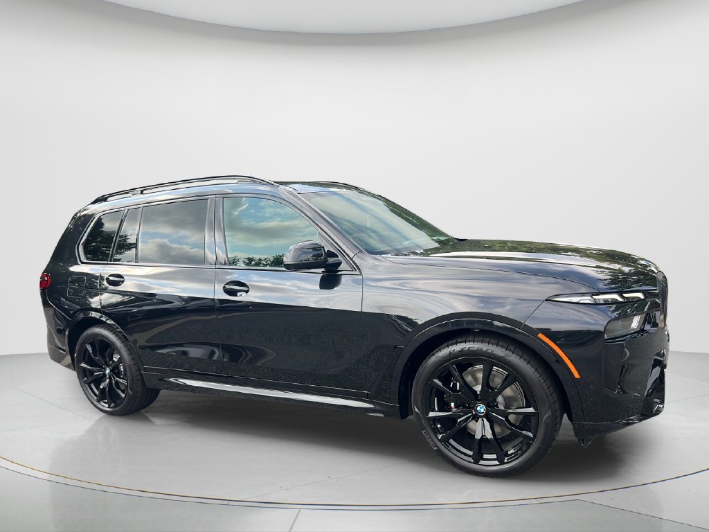 New 2027 BMW X7 xDrive40i w/ M Sport Package AWD/4WD image 3