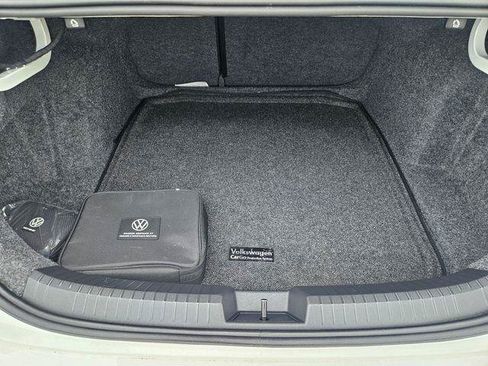 Used 2025 Volkswagen Jetta Sport FWD image 13