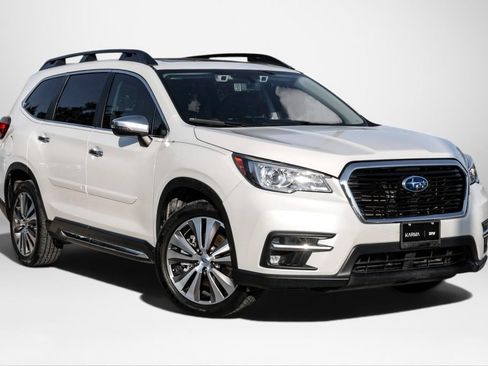 Used 2022 Subaru Ascent Touring AWD/4WD image 4