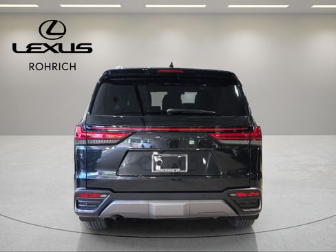 New 2026 Lexus LX 600 4WD w/ Luxury Package image 7