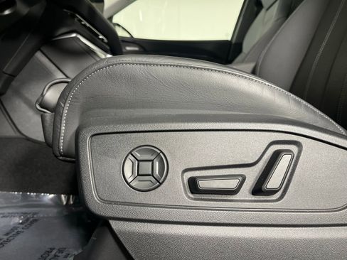 Certified 2025 Audi Q5 Premium Plus w/ Premium Plus image 14