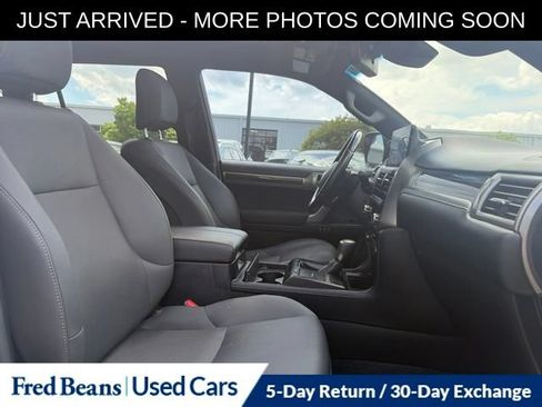 Used 2023 Lexus GX 460 Premium w/ Premium Package AWD/4WD image 18