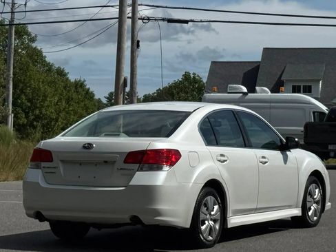 Used 2013 Subaru Legacy 2.5i AWD/4WD image 6