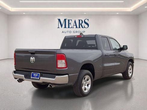 Used 2021 RAM 1500 Big Horn RWD image 5