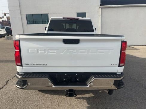New 2026 Chevrolet Silverado 2500 LTZ w/ LTZ Premium Package AWD/4WD image 4