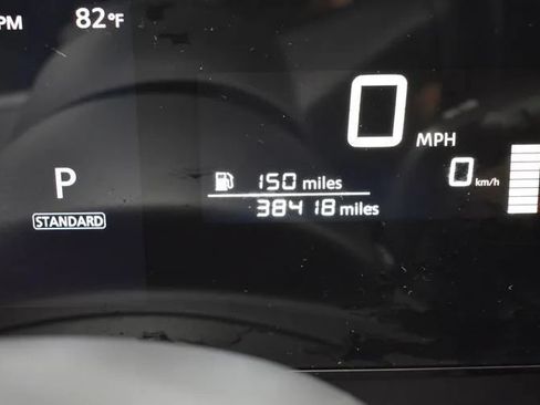 Used 2025 Nissan Kicks SV AWD/4WD image 27