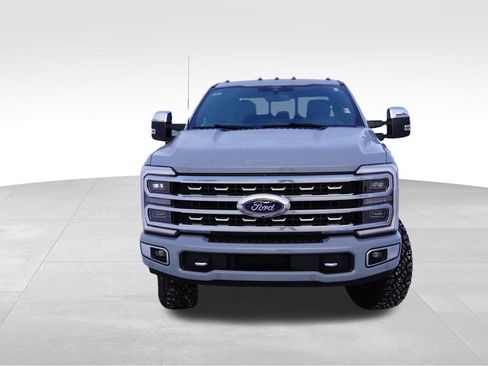 Used 2024 Ford F350 Platinum w/ Tremor Off-Road Package image 12