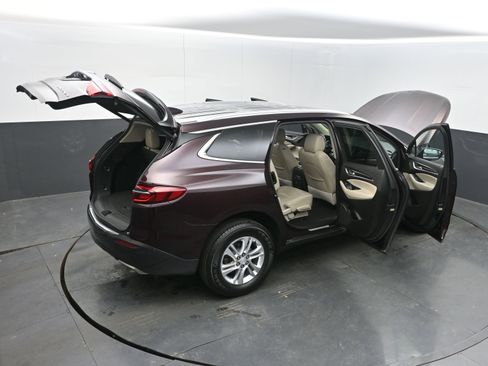 Used 2019 Buick Enclave Essence image 44