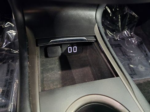 Used 2019 Lincoln MKC Premiere image 25