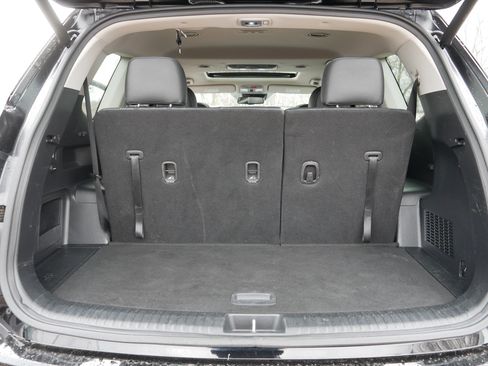 Certified 2024 Kia Telluride EX w/ EX Captain's Chair Package image 18