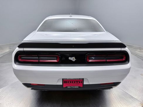 Used 2016 Dodge Challenger R/T Scat Pack w/ Leather Interior Group RWD image 6