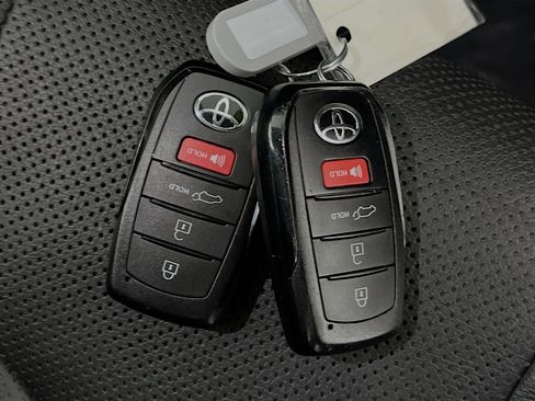 Used 2025 Toyota Grand Highlander AWD Hybrid image 36