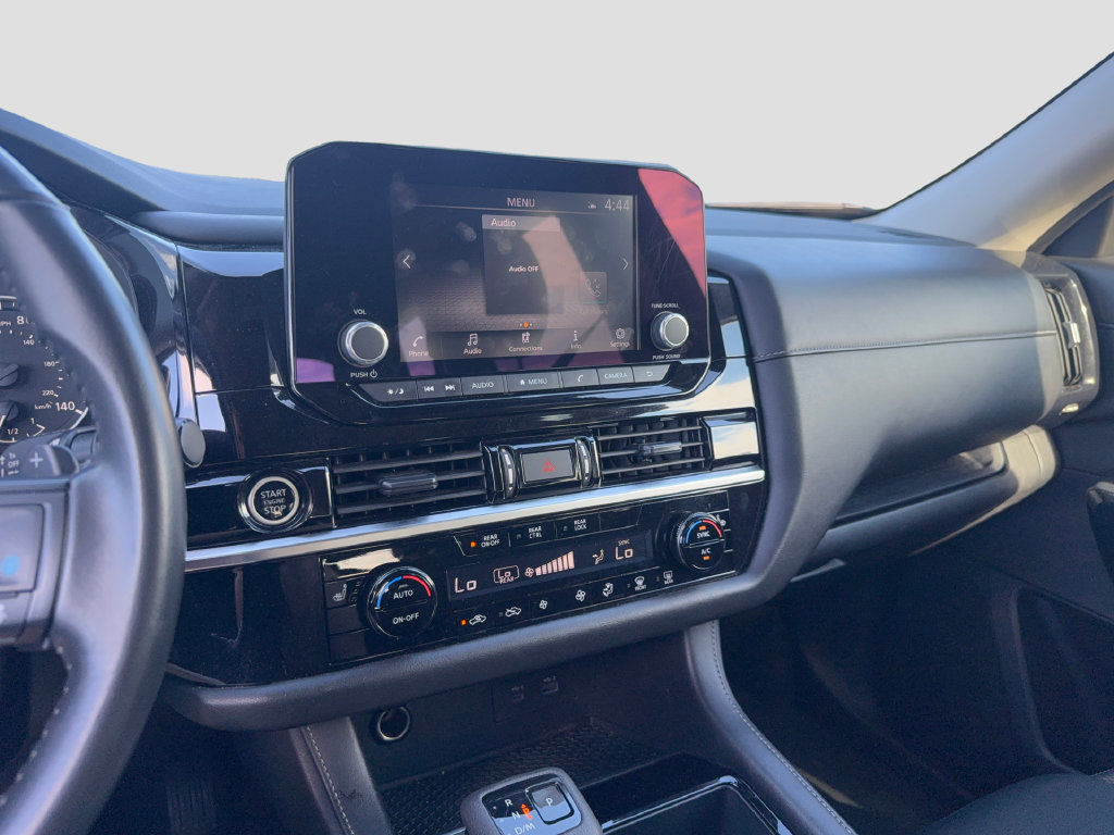 Used 2024 Nissan Pathfinder SV AWD/4WD image 19