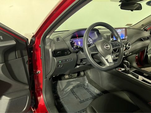 Certified 2024 Nissan Sentra SV FWD image 21