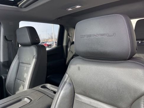 Used 2019 GMC Sierra 1500 Denali w/ Denali Ultimate Package image 11