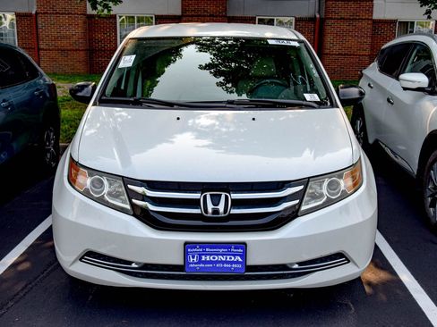Used 2015 Honda Odyssey LX image 14