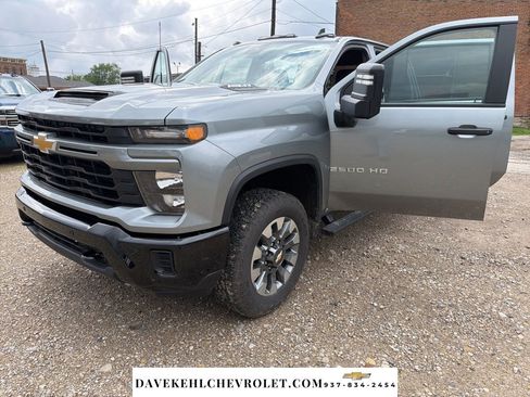 Used 2026 Chevrolet Silverado 2500 Custom w/ Custom Value Package AWD/4WD image 23