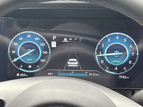 Certified 2025 Hyundai Elantra Limited image 29