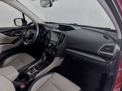 Used 2019 Subaru Forester Limited AWD/4WD image 30